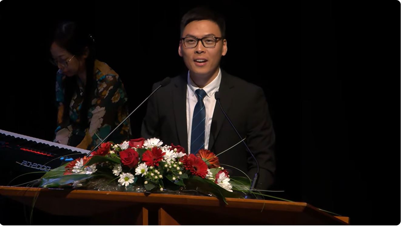 Ceremonia de Graduación del Seminario Teológico Chino Europeo Internacional