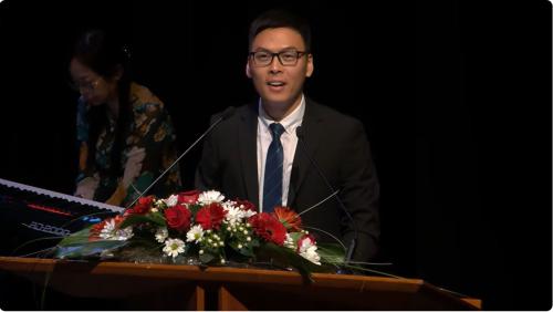 Ceremonia de Graduación del Seminario Teológico Chino Europeo Internacional